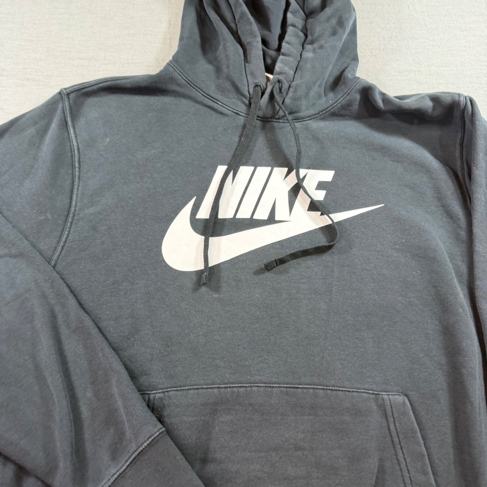 Nike Hoodie Mens Large Black Good Sportswear Club‎ Fleece Logo Pullover - Picture 2 of 8